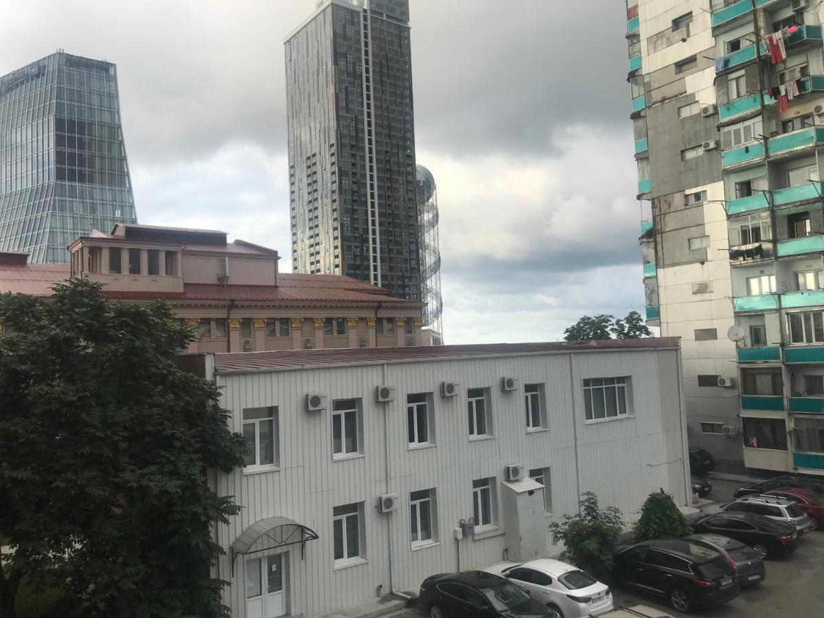 Apartment In Batumi Mgzavrebi Exterior photo